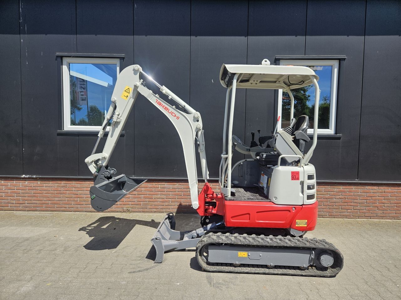 Takeuchi TB217R