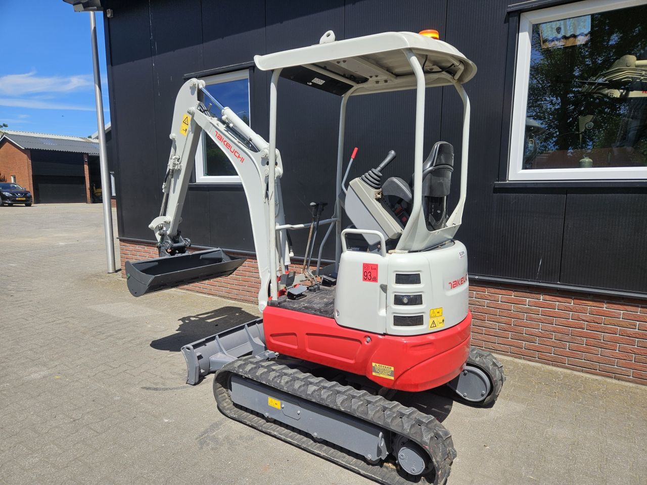 Takeuchi TB217R