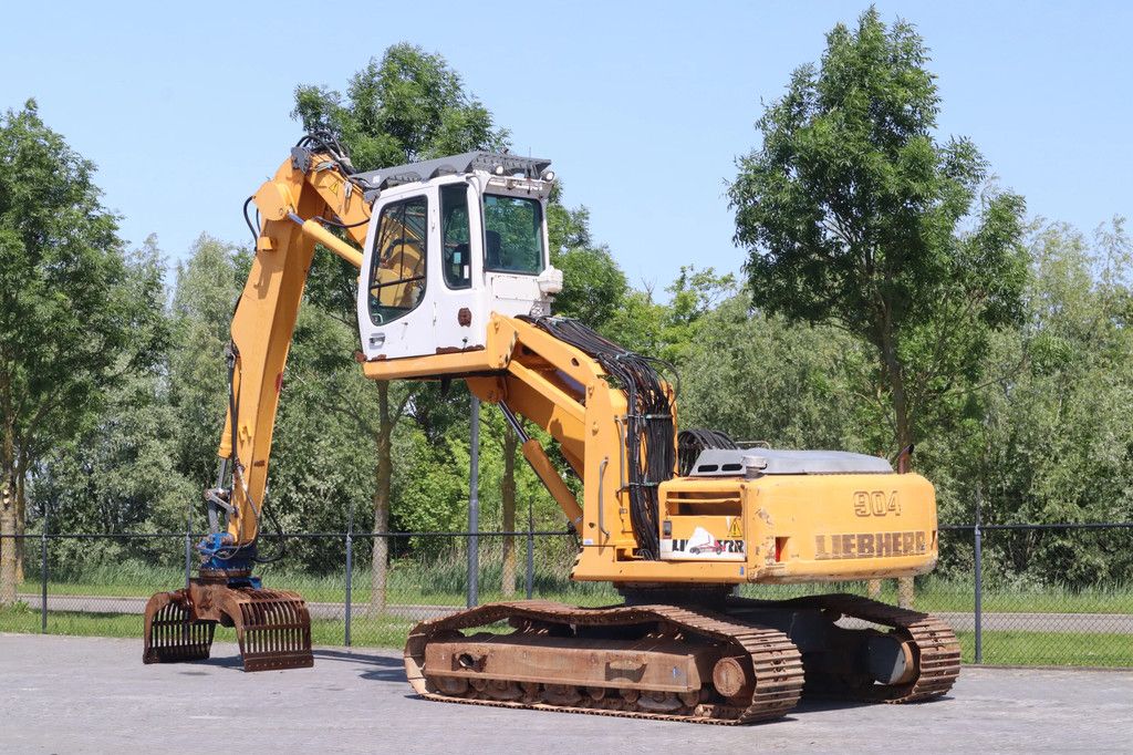 Liebherr R904 C HDSL | SORTING GRAB