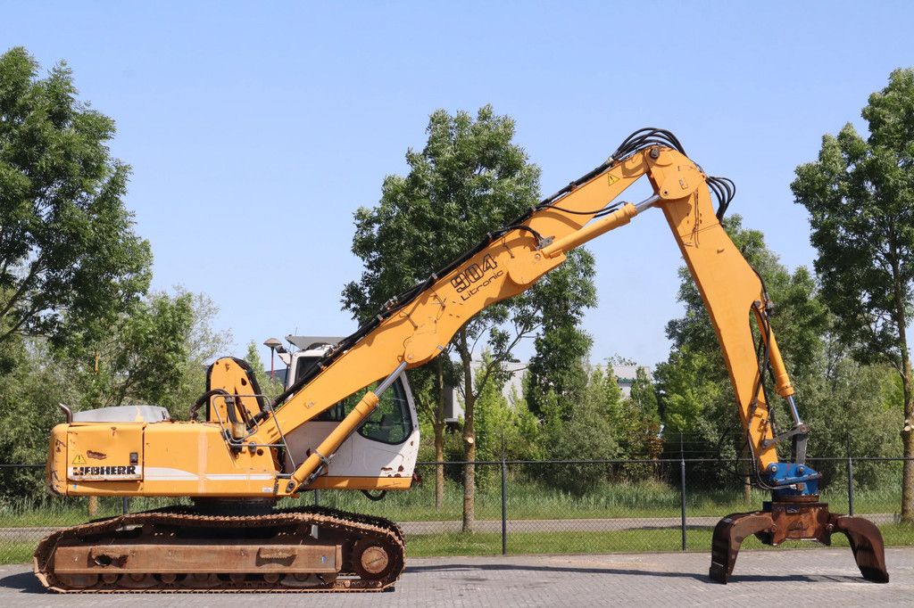 Liebherr R904 C HDSL | SORTING GRAB