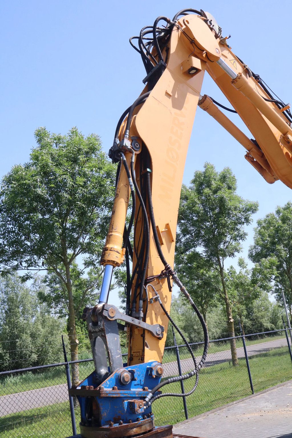 Liebherr R904 C HDSL | SORTING GRAB