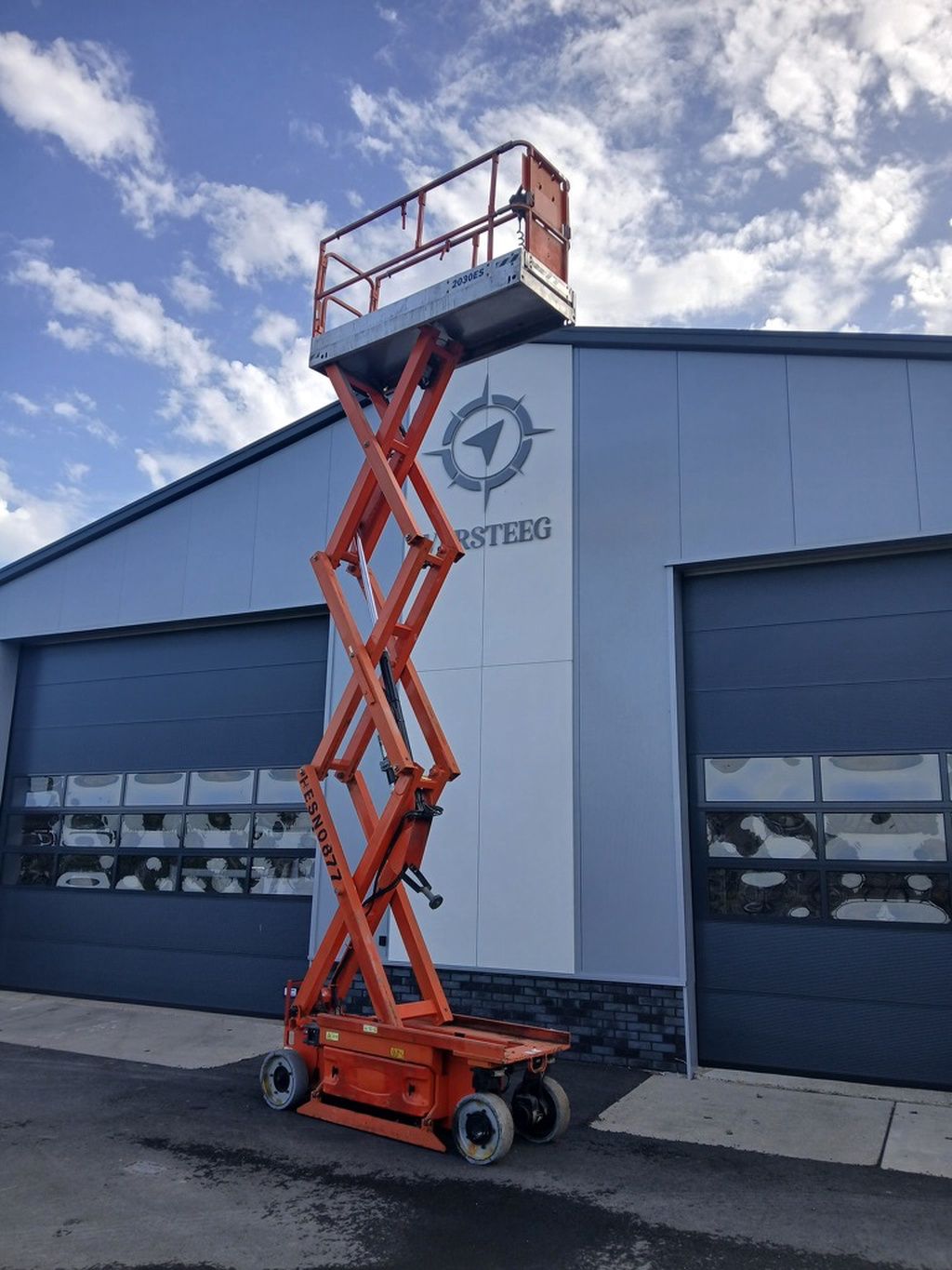 JLG 2030ES