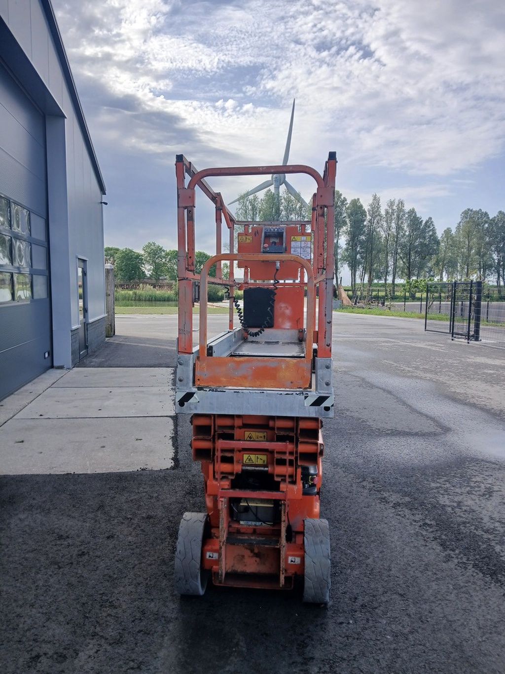 JLG 2030ES