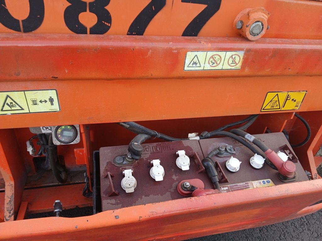 JLG 2030ES