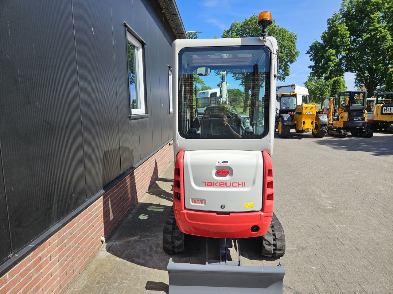 Takeuchi TB216