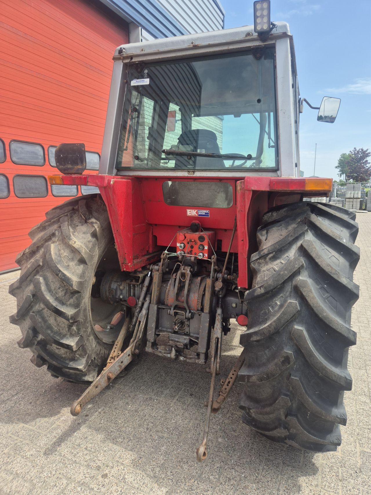 Massey Ferguson 675