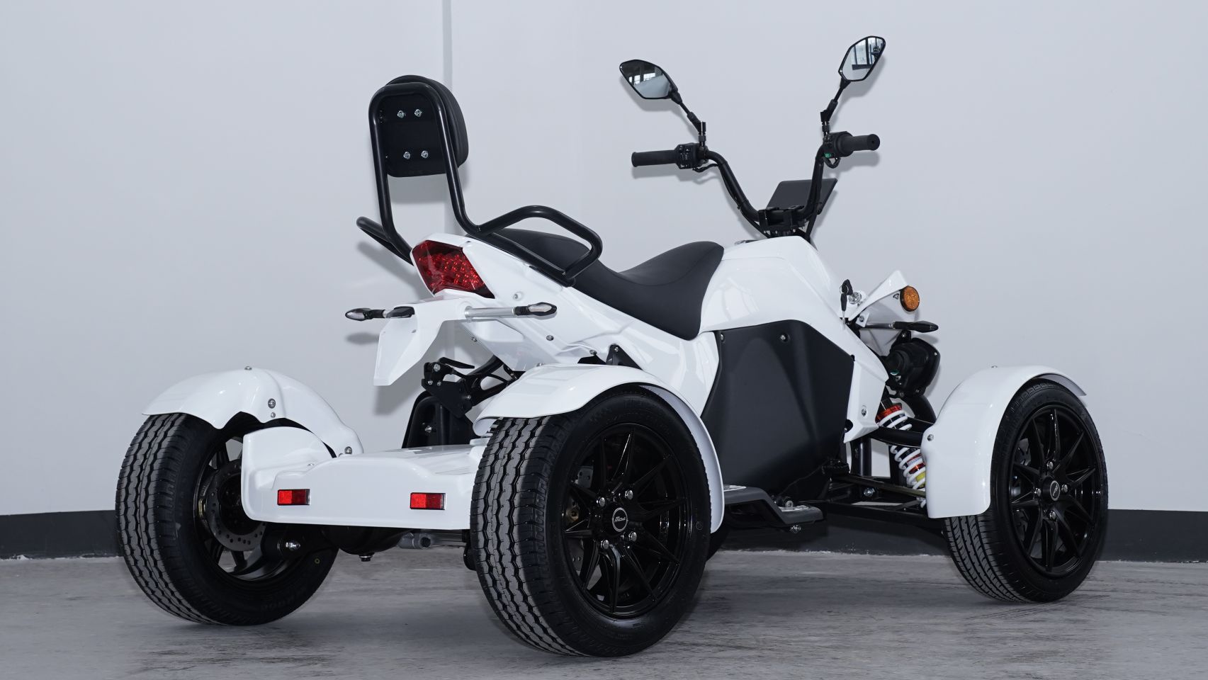 100% Elektrische Spyracing straatlegale quad met KENTEKEN