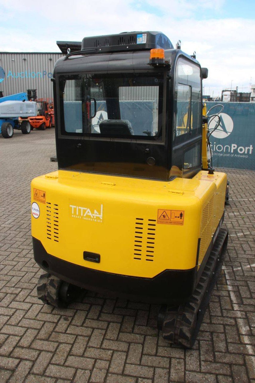 Titan TE30 Diesel-Minibagger 18,2 kW 2025 Neu