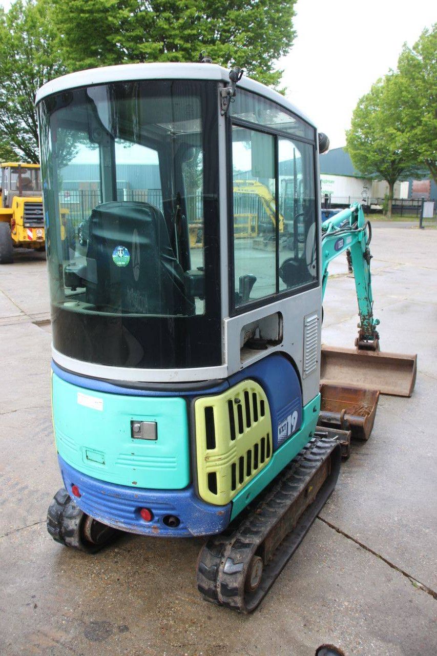 Mini excavator IHI 19UXT Diesel 10.5kW 2011