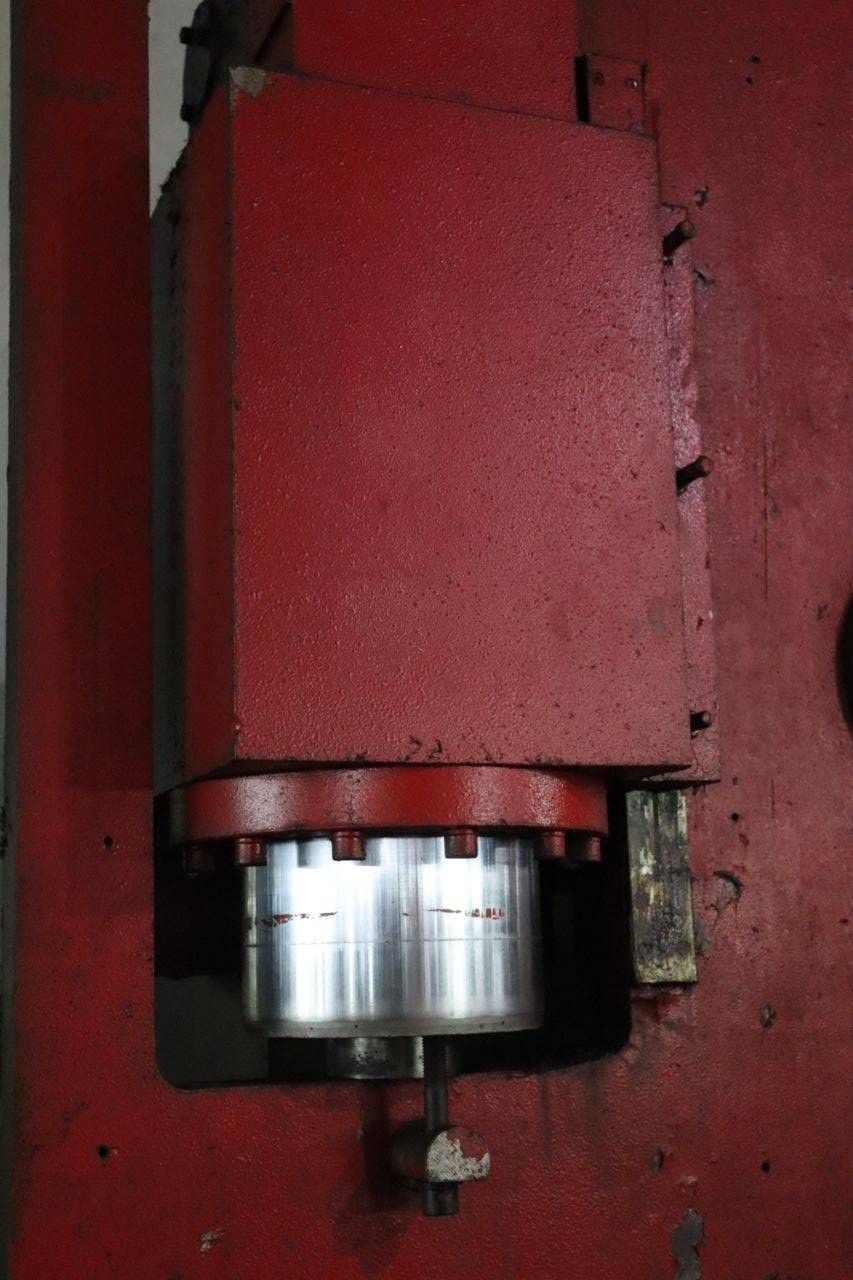 Abkantpresse Shandong WF67Y Electric 200t 2010