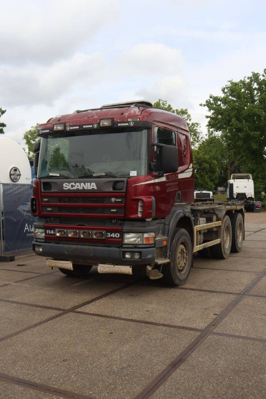 Hakenliftsystem LKW Scania P114CB6X4HZ Diesel 340 PS 1999