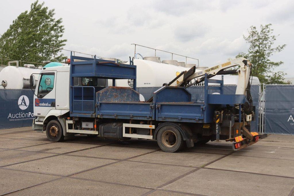 Kranwagen Renault Midlum 220CDI Diesel 215 PS 2003