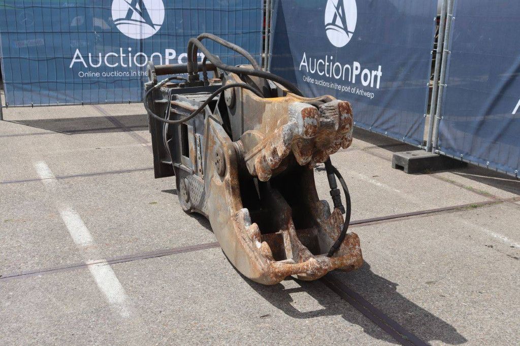 Hydraulische Betonscheren