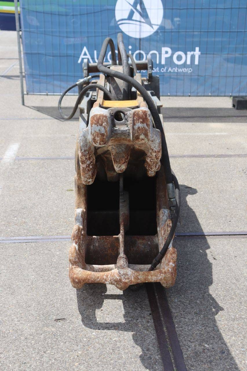 Hydraulische Betonscheren