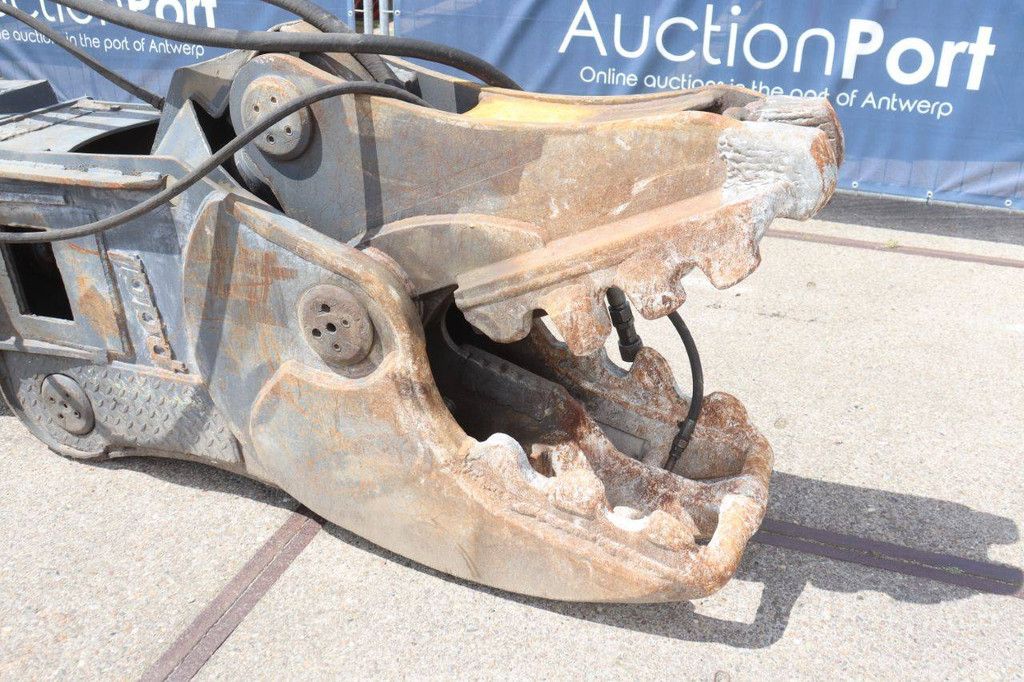 Hydraulische Betonscheren