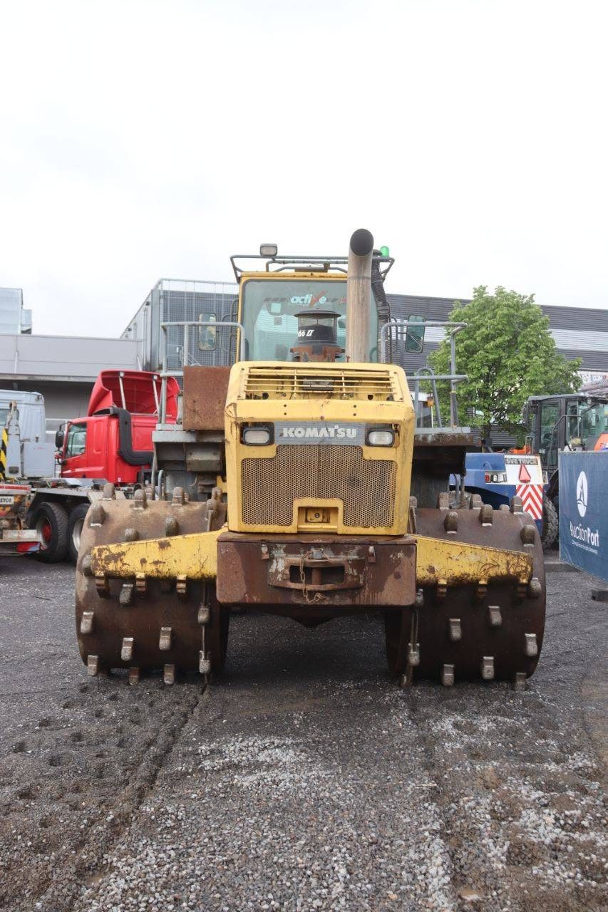 Komatsu WF450-3D Diesel Wheel Loader 194kW 2003