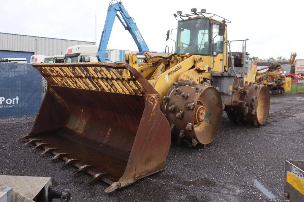 Komatsu WF450-3D Diesel Wheel Loader 194kW 2003