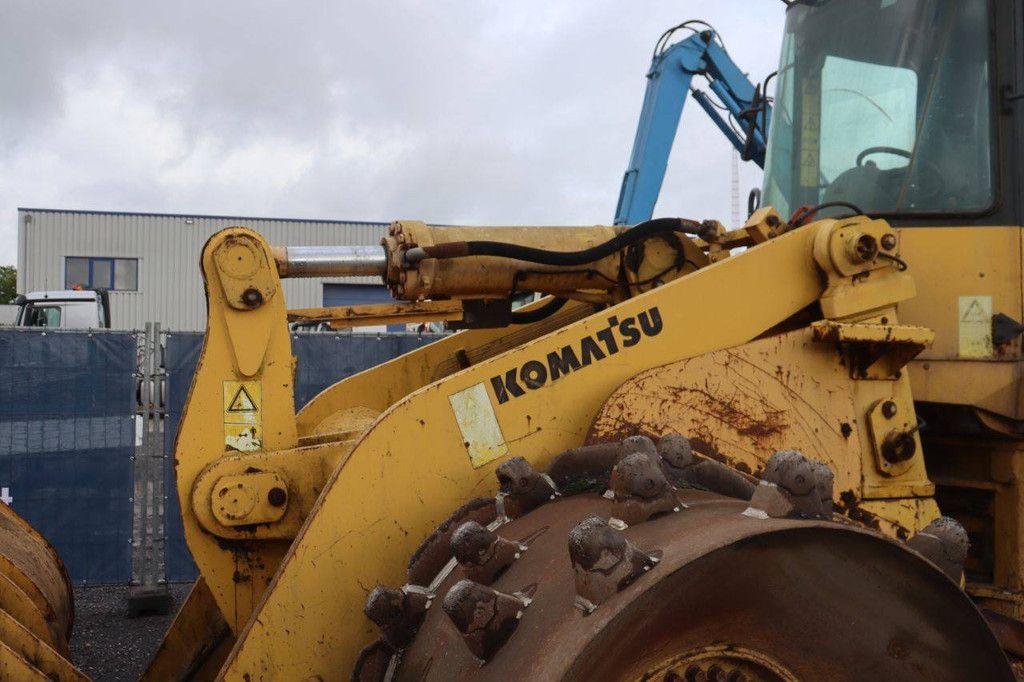 Komatsu WF450-3D Diesel Wheel Loader 194kW 2003