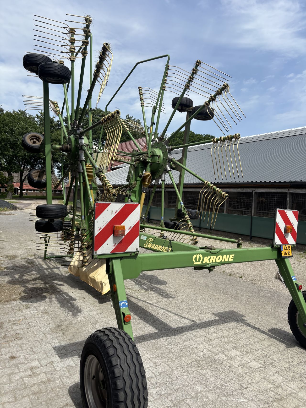 Krone swadro 900 middenafleg hark