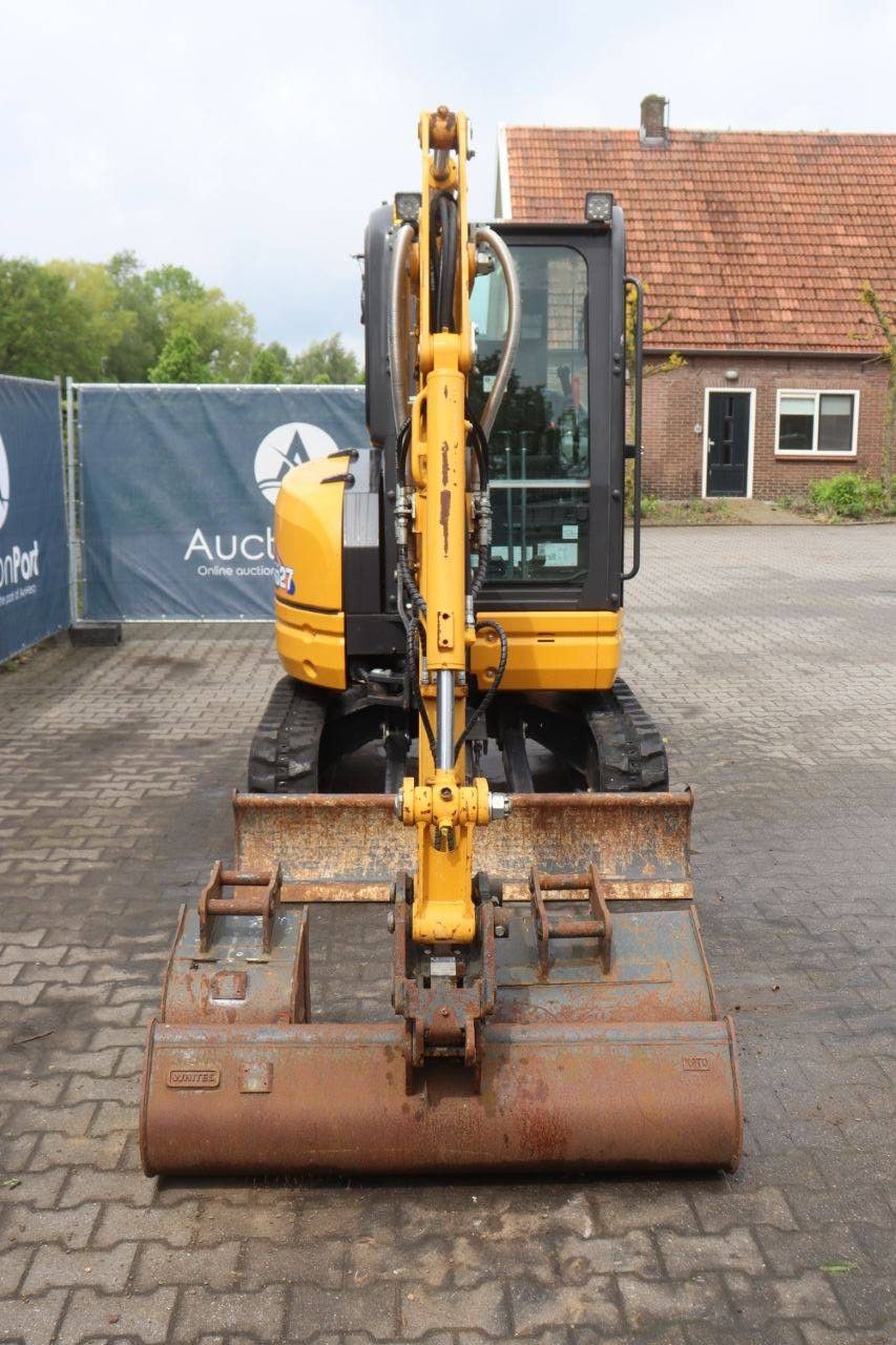 Mini excavator Kato 27-V4 Diesel 13.6kW