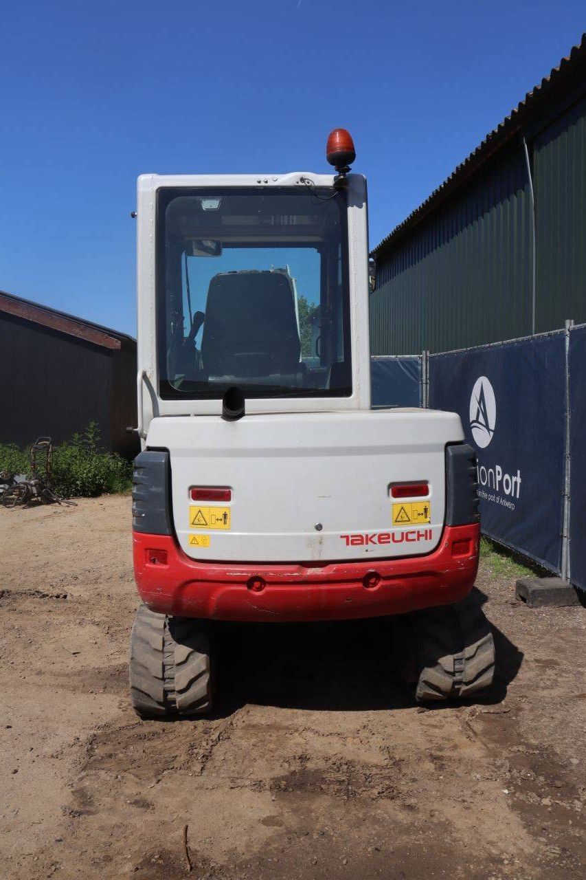 Crawler excavator Takeuchi TB235 Diesel 22kW 2014