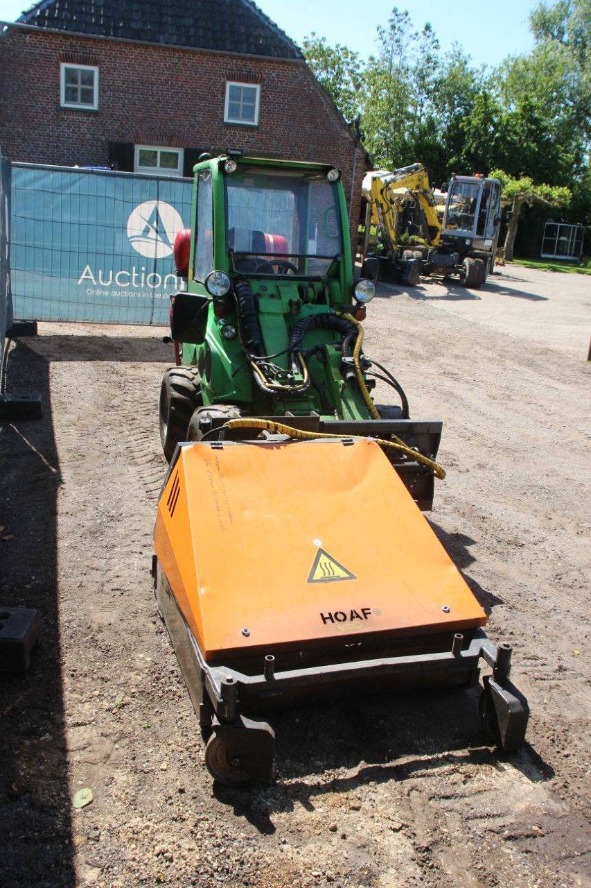 Avant M635 Diesel Articulated Loader 2010 with Attachment