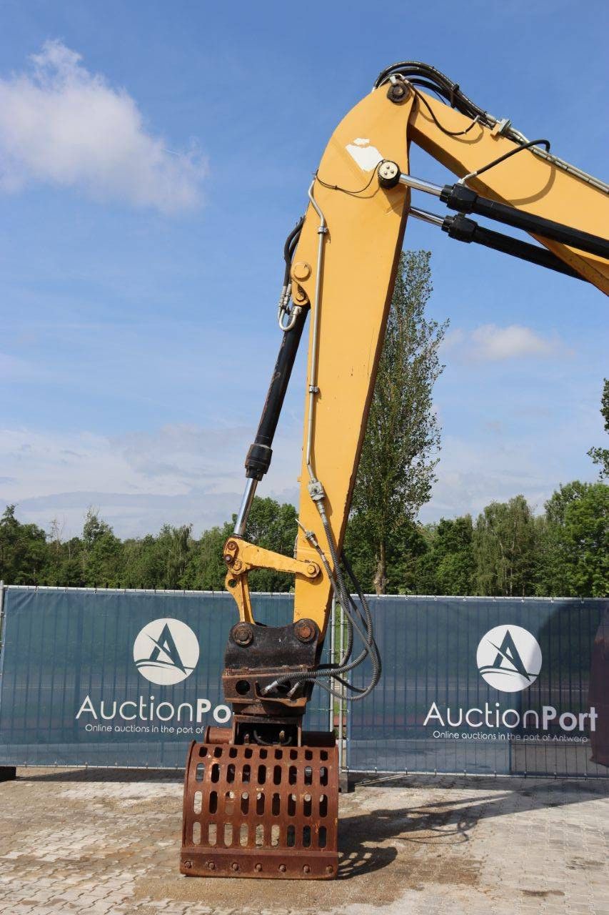Crawler excavator Caterpillar M318D Diesel 129kW 2010
