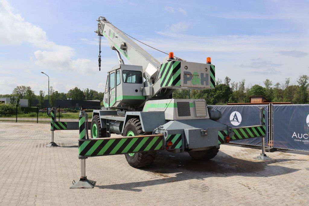 Crane P&H 35 Diesel 35t 27m