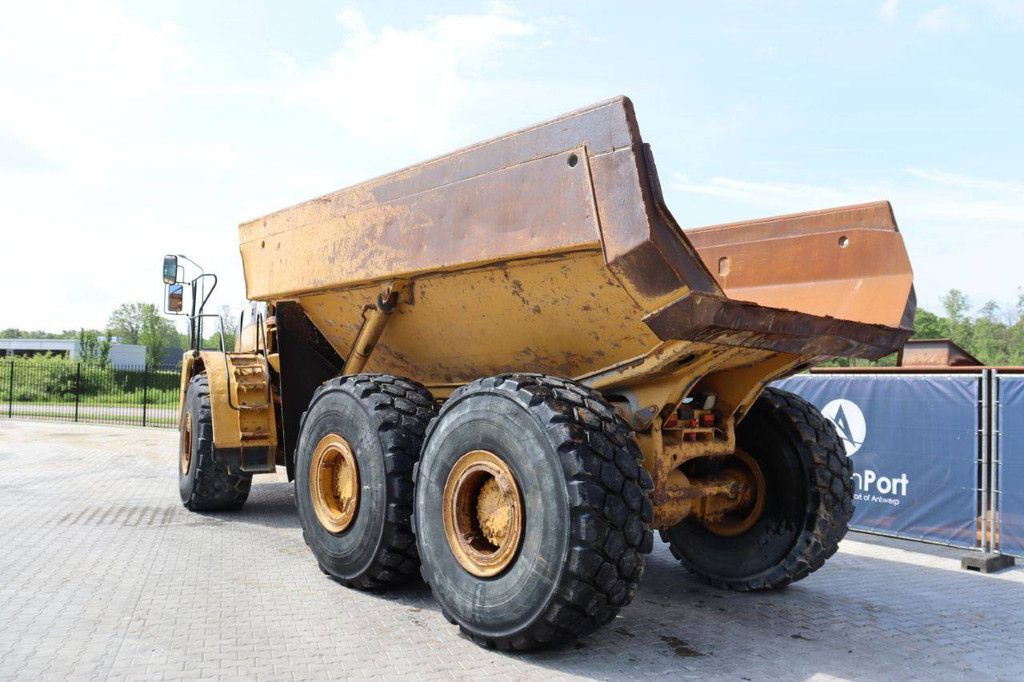 Muldenkipper Caterpillar 740 Diesel 33t