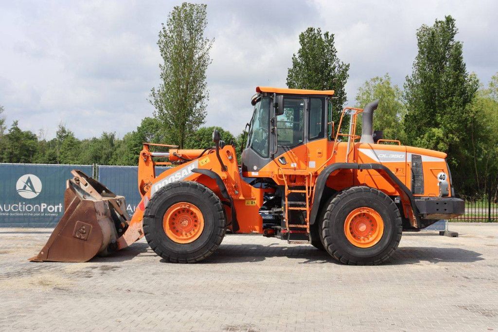 Doosan DL350-5 Diesel Wheel Loader 202kW 2016