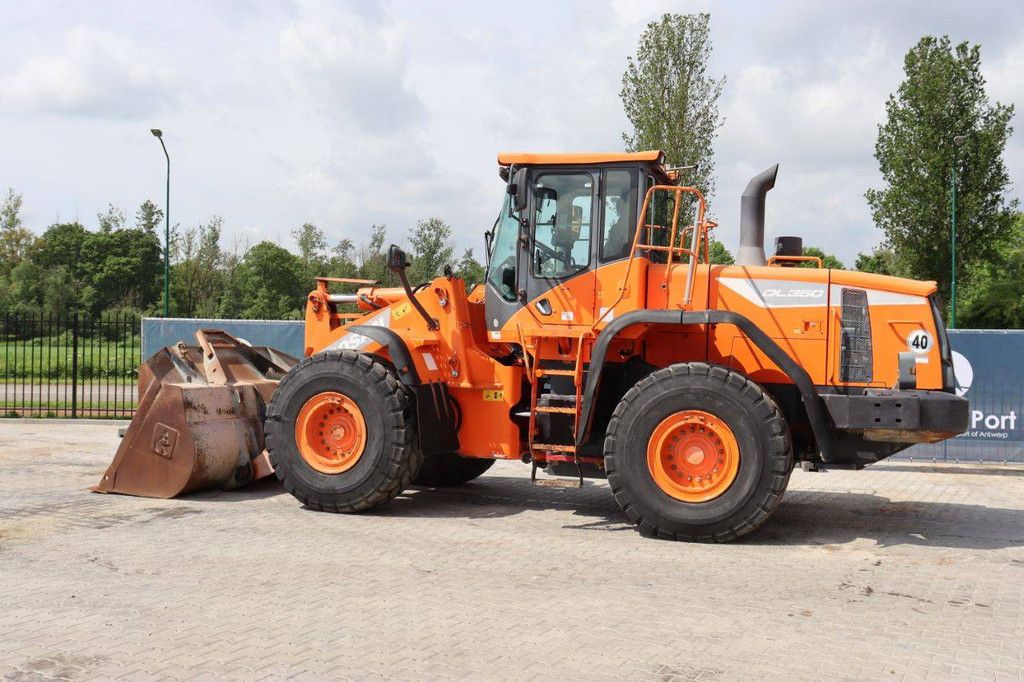 Doosan DL350-5 Diesel Wheel Loader 202kW 2016