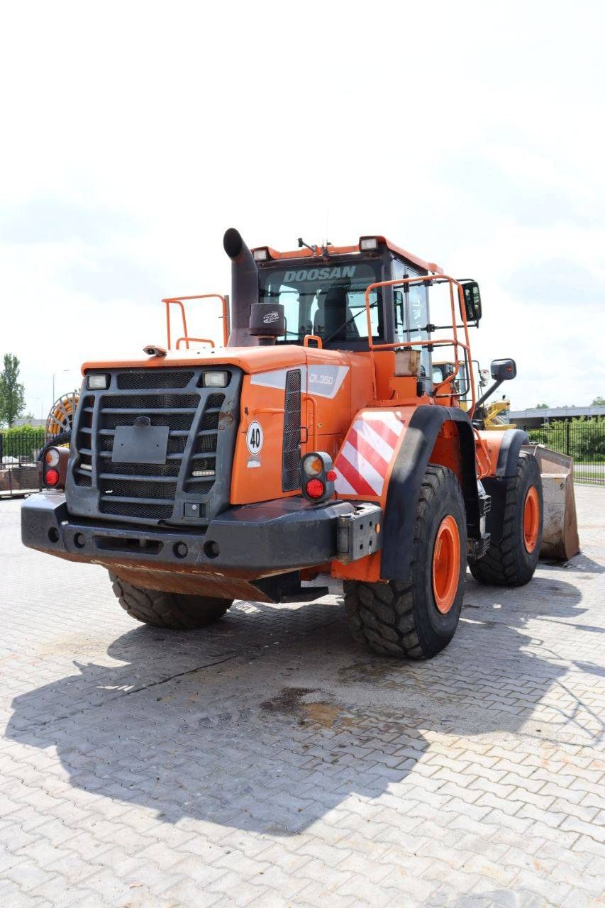 Doosan DL350-5 Diesel Wheel Loader 202kW 2016