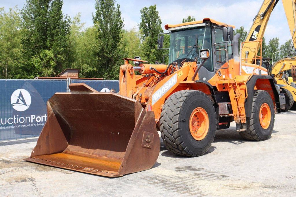 Doosan DL350-5 Diesel Wheel Loader 202kW 2016