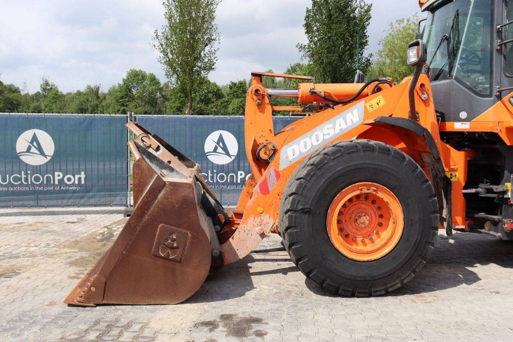 Doosan DL350-5 Diesel Wheel Loader 202kW 2016