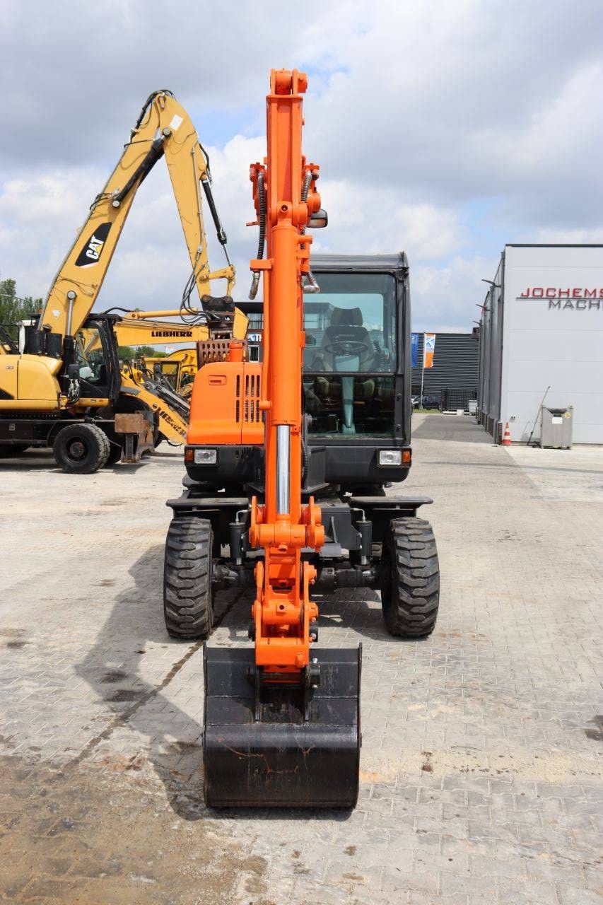 Doosan DX60WN Diesel-Mobilbagger 39 kW 2020