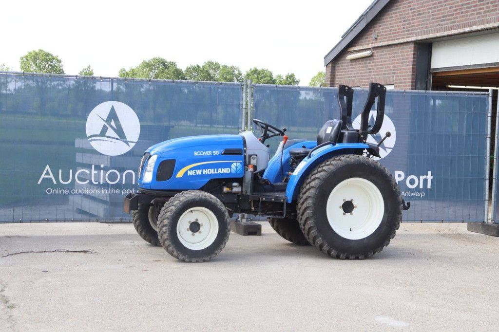 Traktor New Holland Boomer 50 Diesel 50 PS 2015