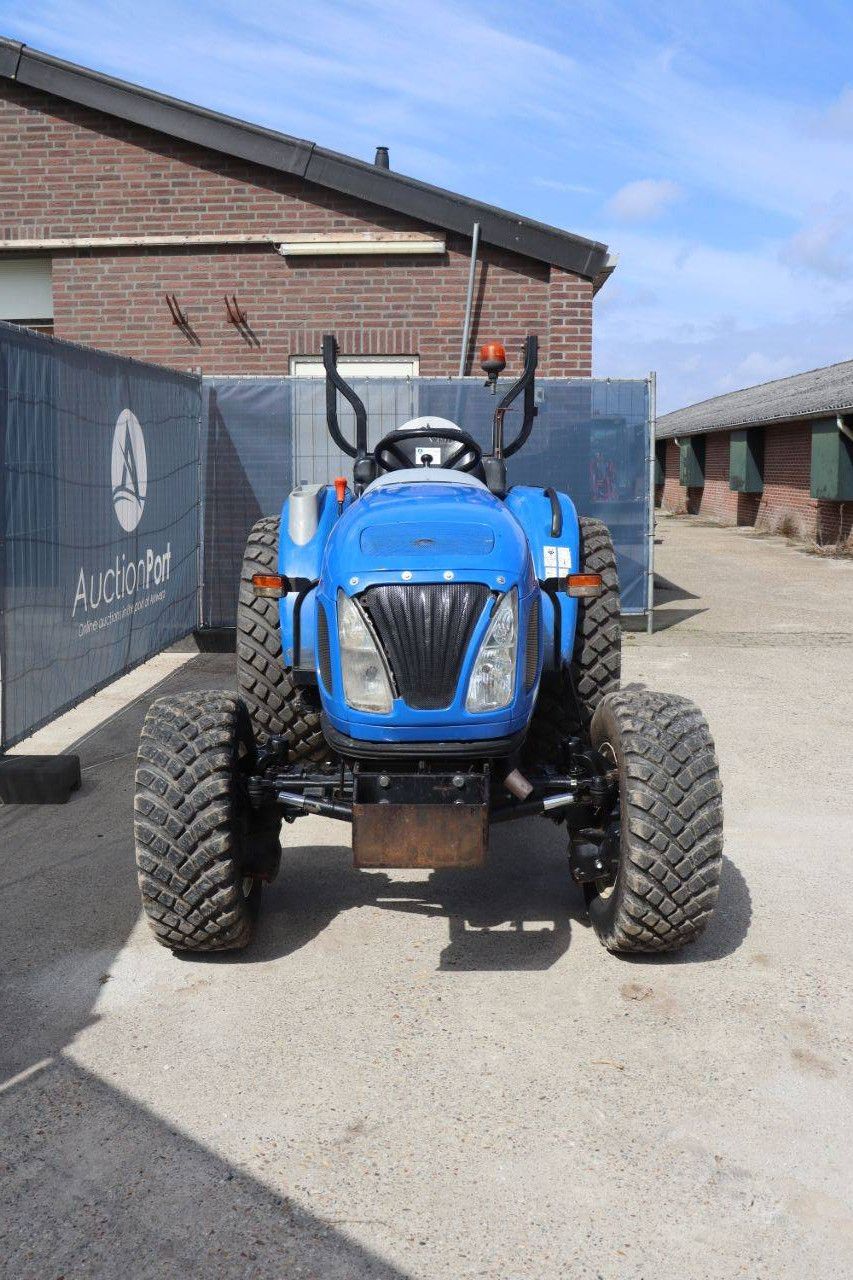 Traktor New Holland Boomer 50 Diesel 50 PS 2015