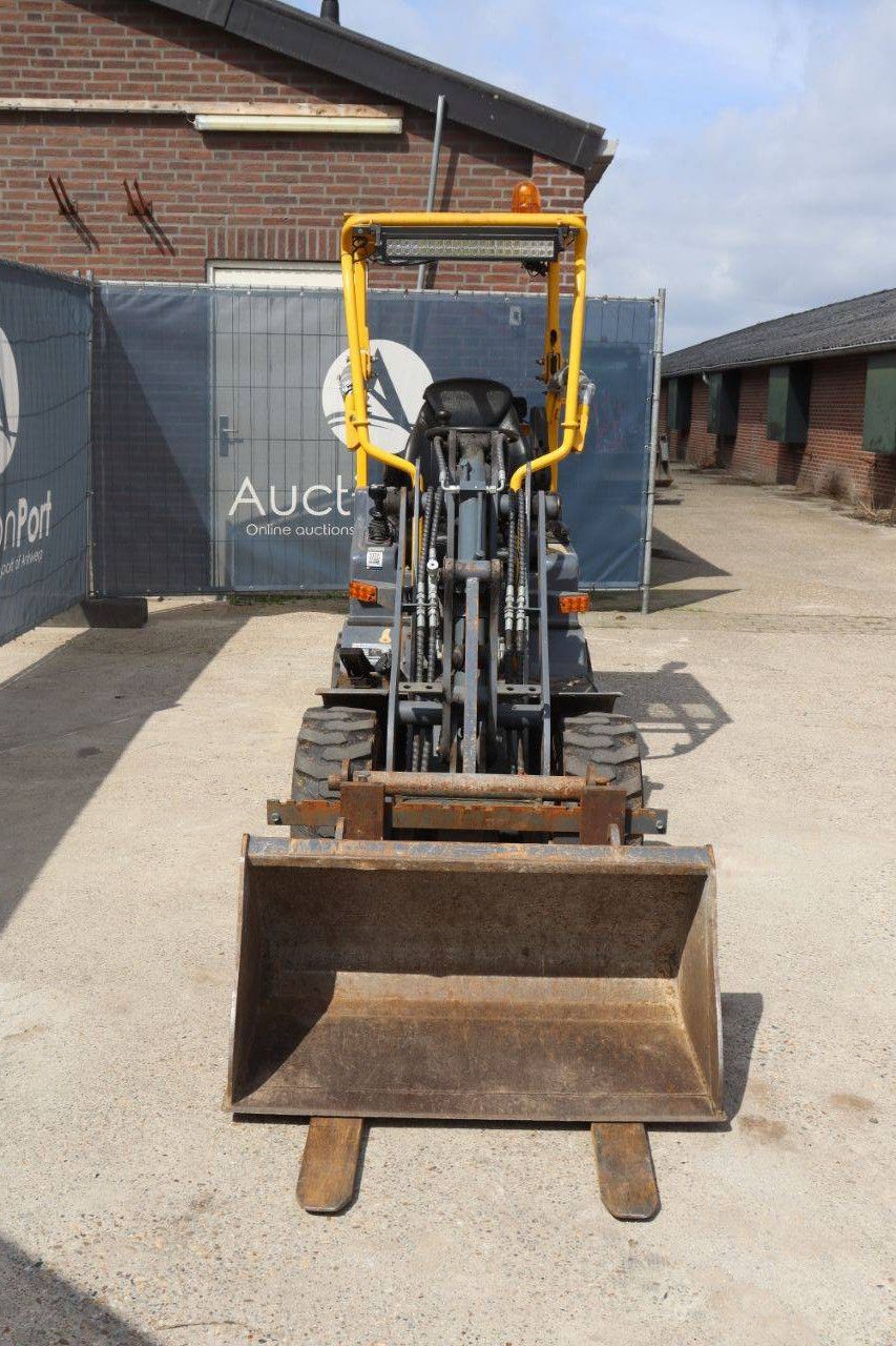 Articulated loader Eurotrac W10 Diesel 16kW 2020