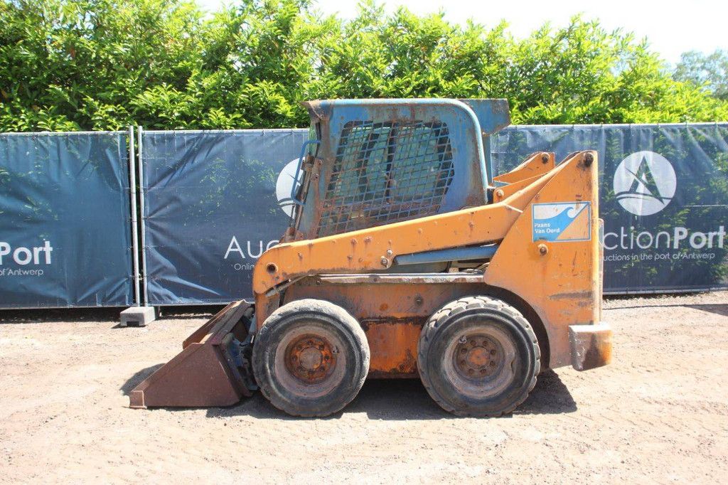 Schranklader Gehl R190 Diesel