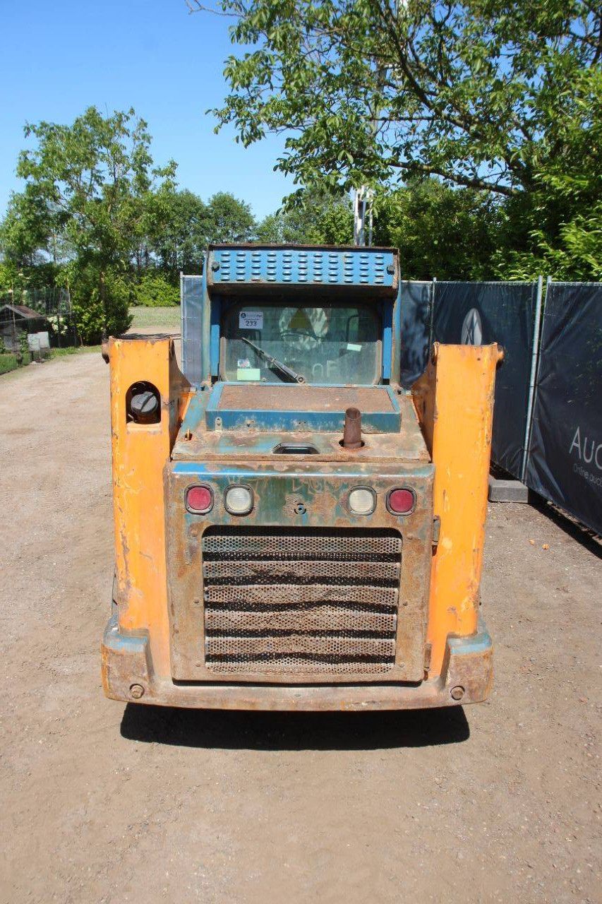 Schranklader Gehl R190 Diesel