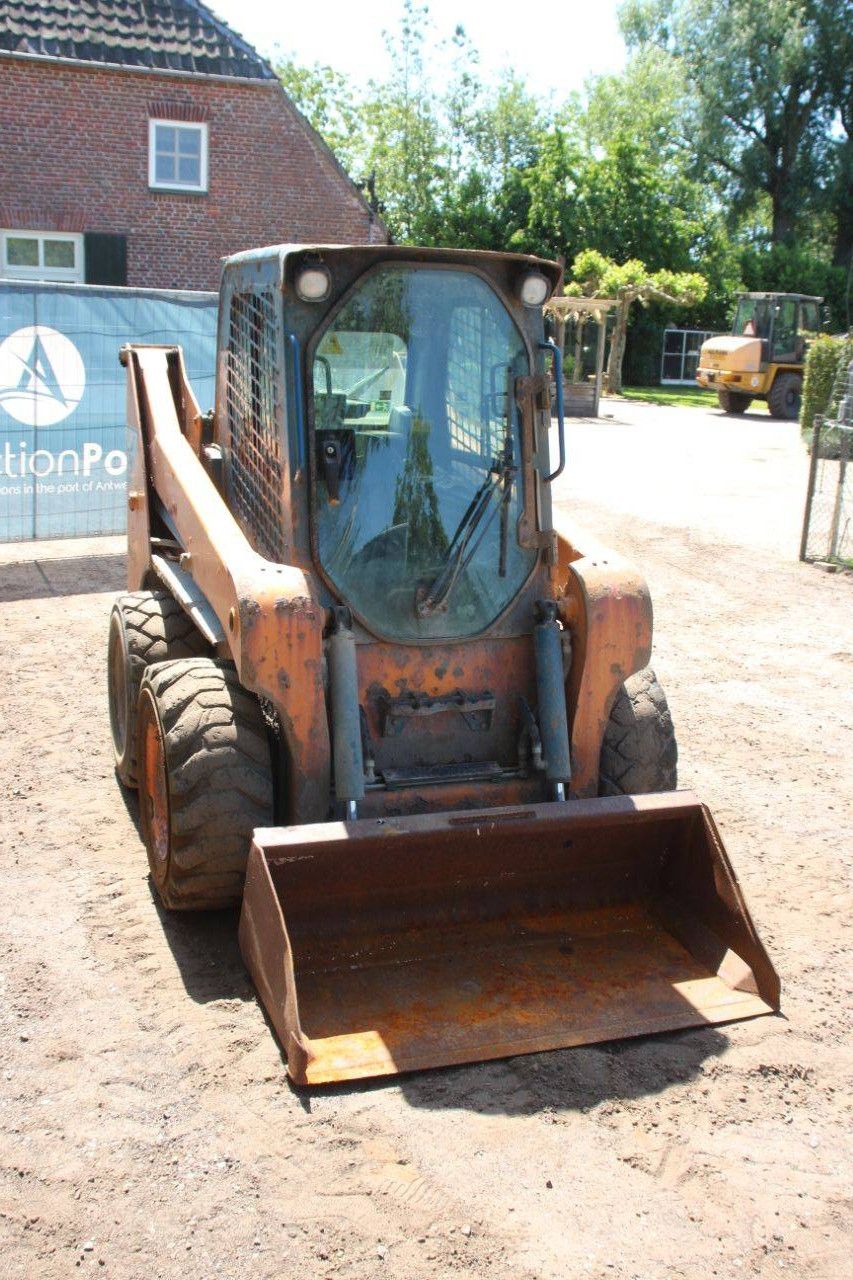 Schranklader Gehl R190 Diesel
