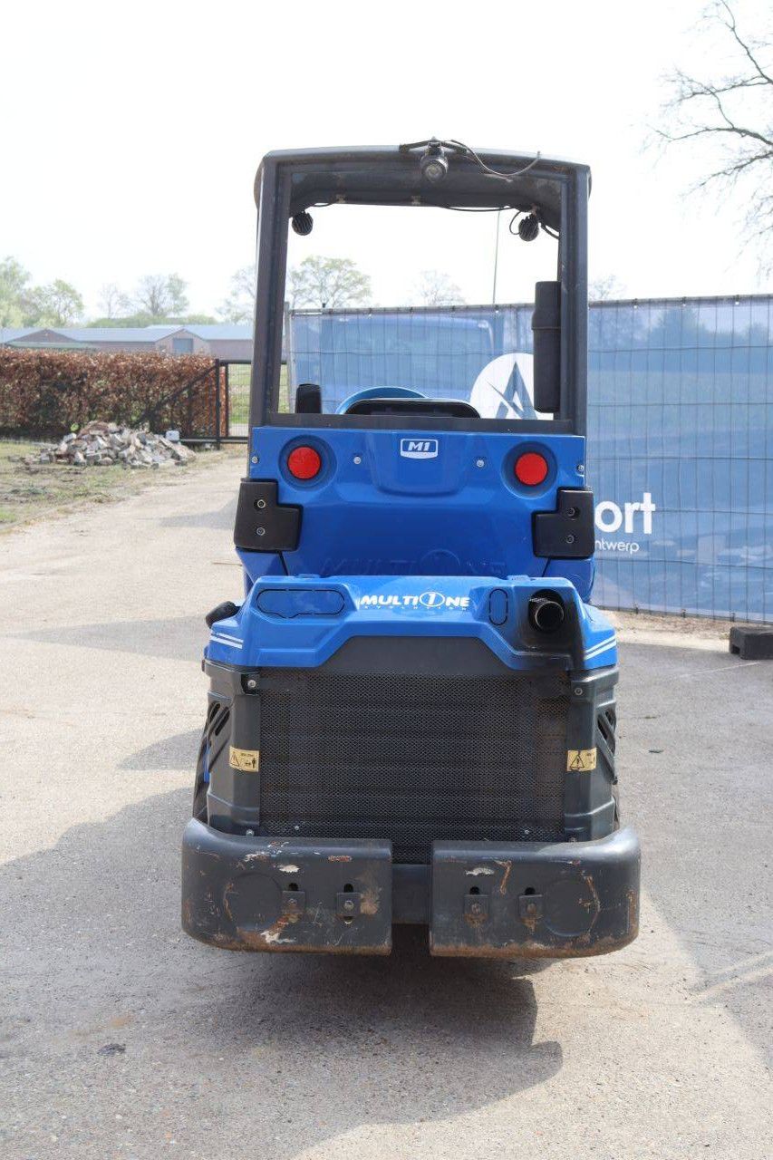 Knickgelenkter Radlader Multione M17.3+ Diesel 21kW 2016