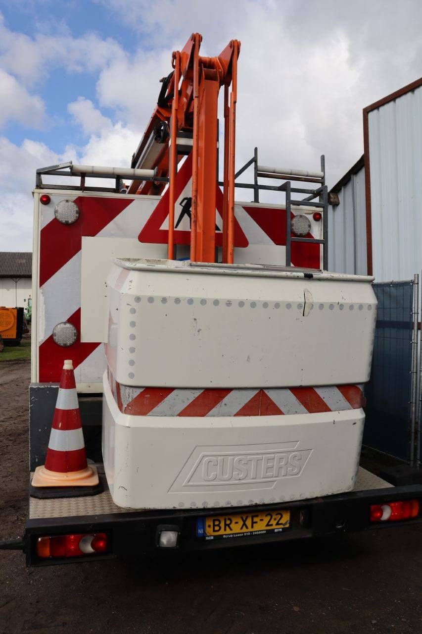 LKW-Arbeitsbühne DAF AE45CF Diesel 185 PS 2006