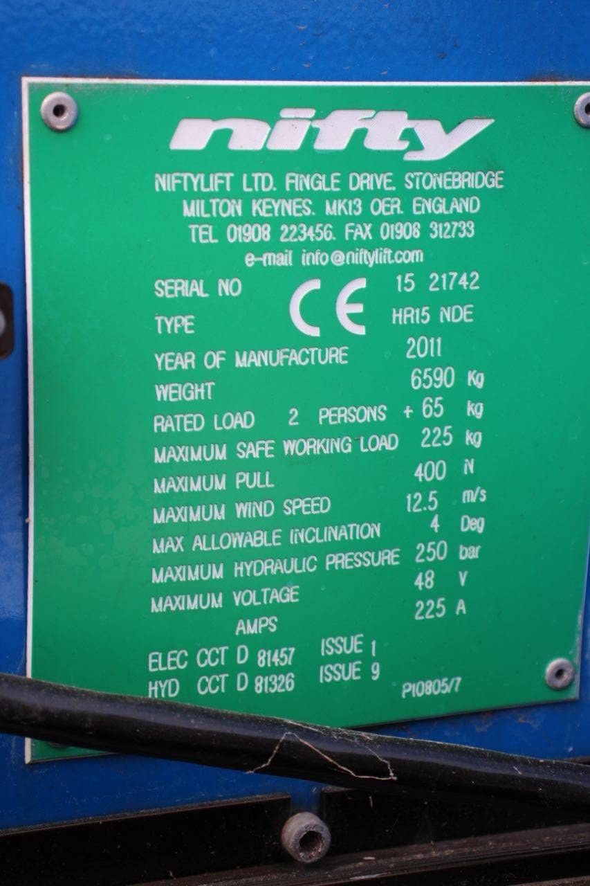 Nifty HR15 NDE Gelenkteleskoparbeitsbühne Elektro+Diesel 15,5 m 2011