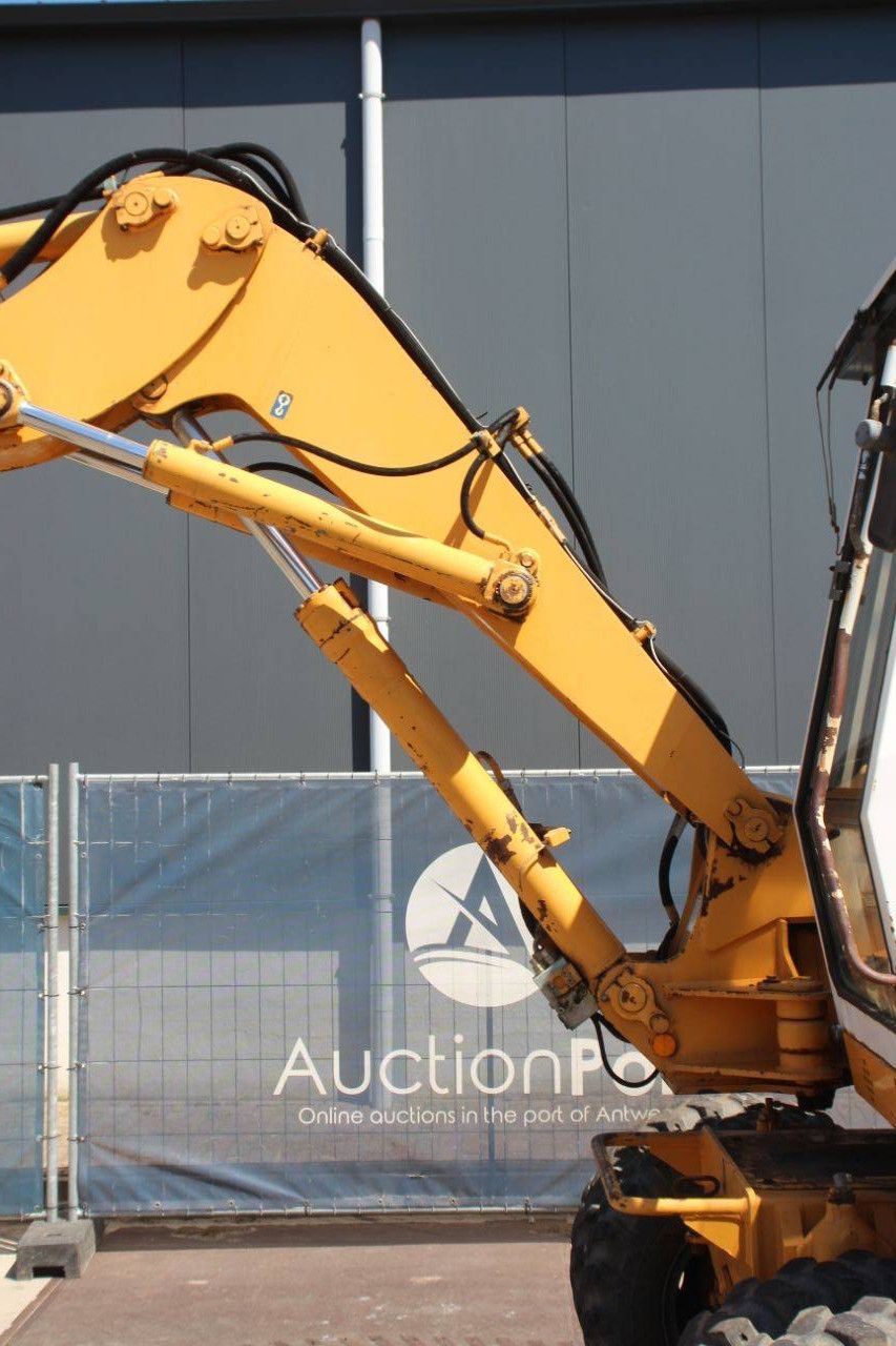 Liebherr A308 Diesel Wheeled Excavator 1996