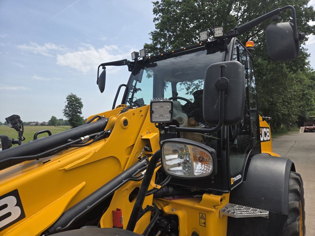 JCB TM320S
