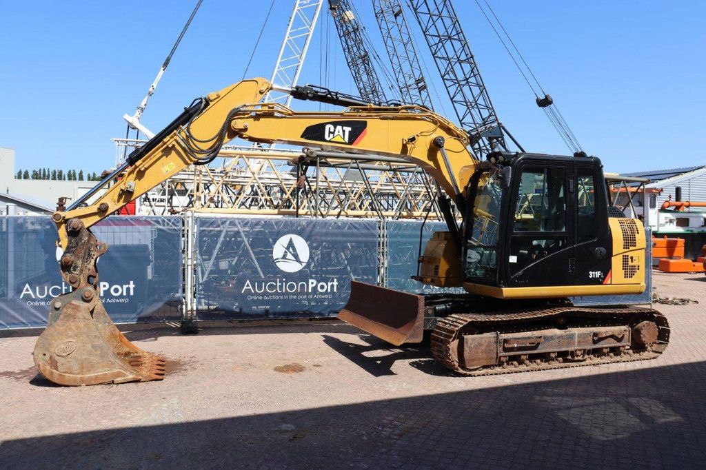 Raupenbagger Caterpillar 311FLRR Diesel 2016