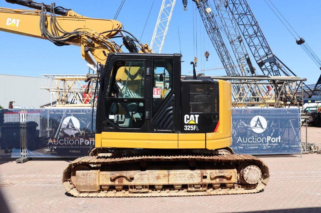 Raupenbagger Caterpillar 325FL Diesel
