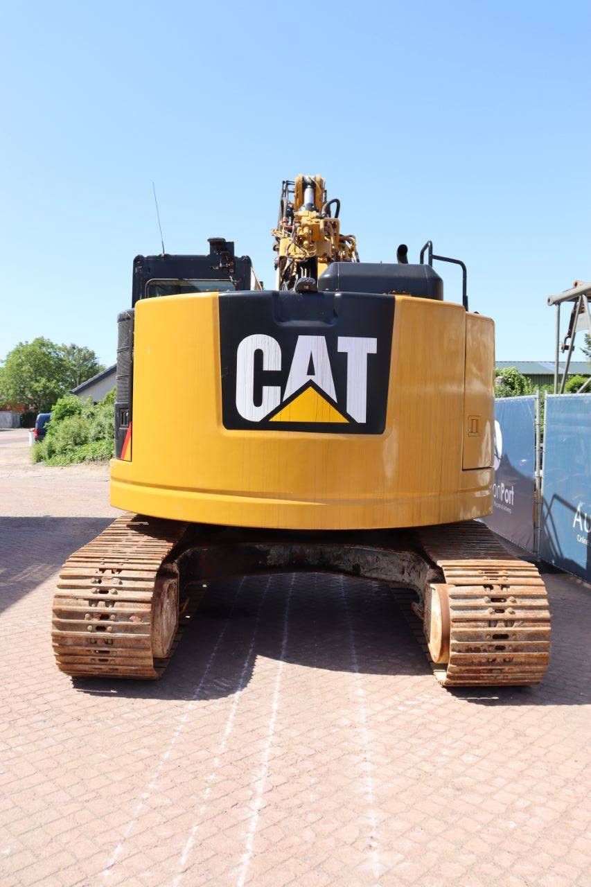 Raupenbagger Caterpillar 325FL Diesel