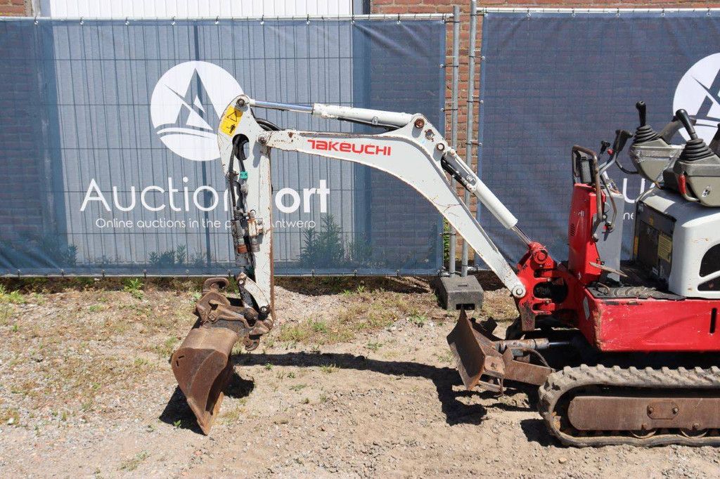 Minibagger Takeuchi TB210R Diesel 2018